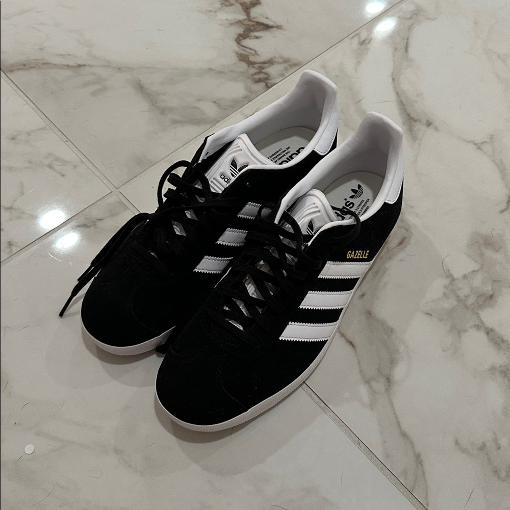 Black Adidas Shoes